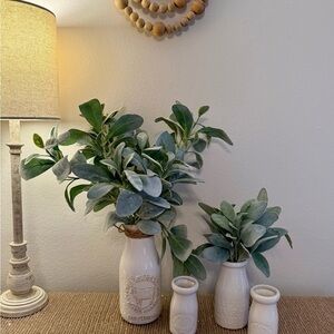 🌸Farmhouse White and Green Milk Jar Vases💚🤎